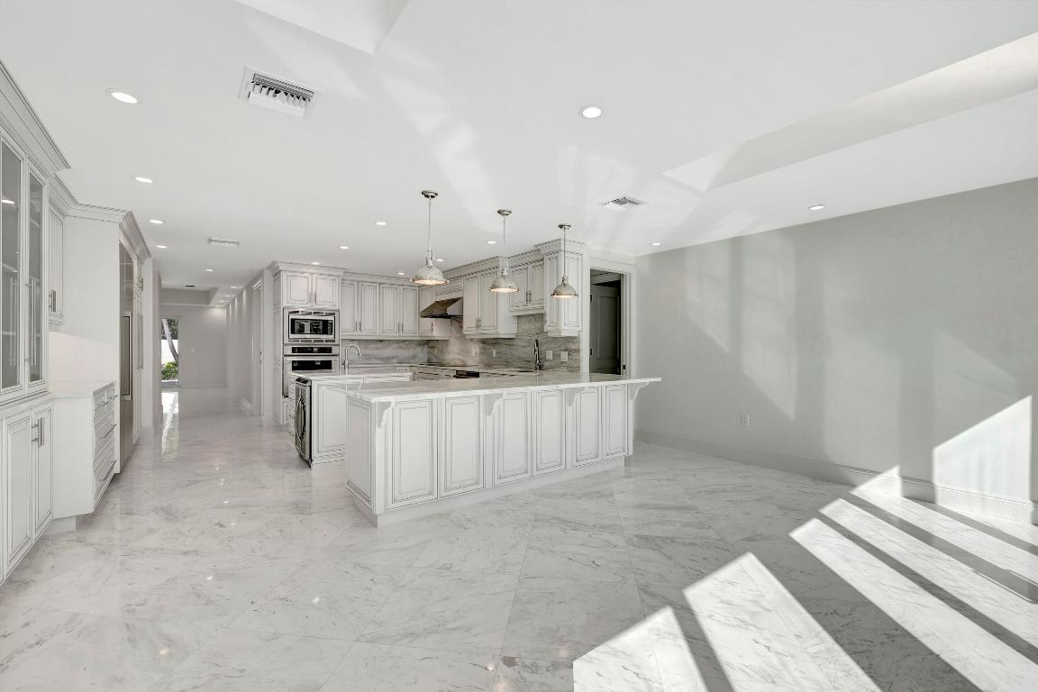355 Oakview Drive, Delray Beach