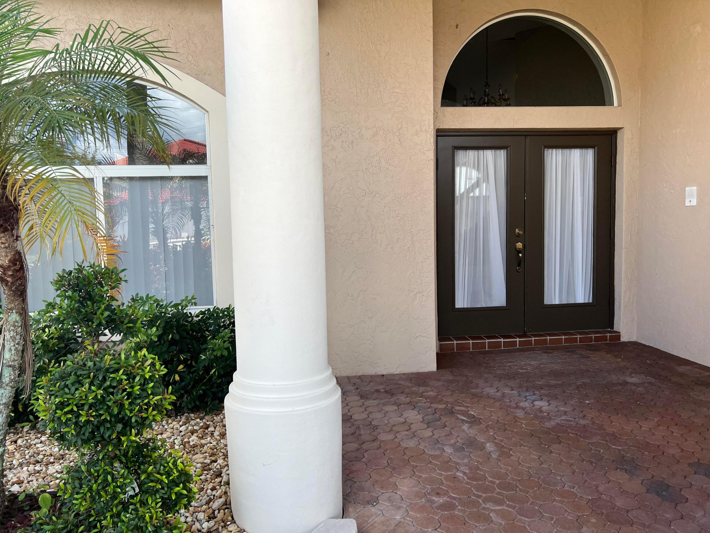 19621 Dinner Key Drive, Boca Raton