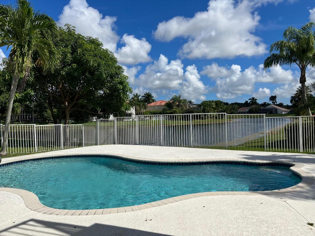 19621 Dinner Key Drive, Boca Raton