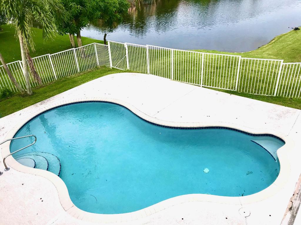 19621 Dinner Key Drive, Boca Raton