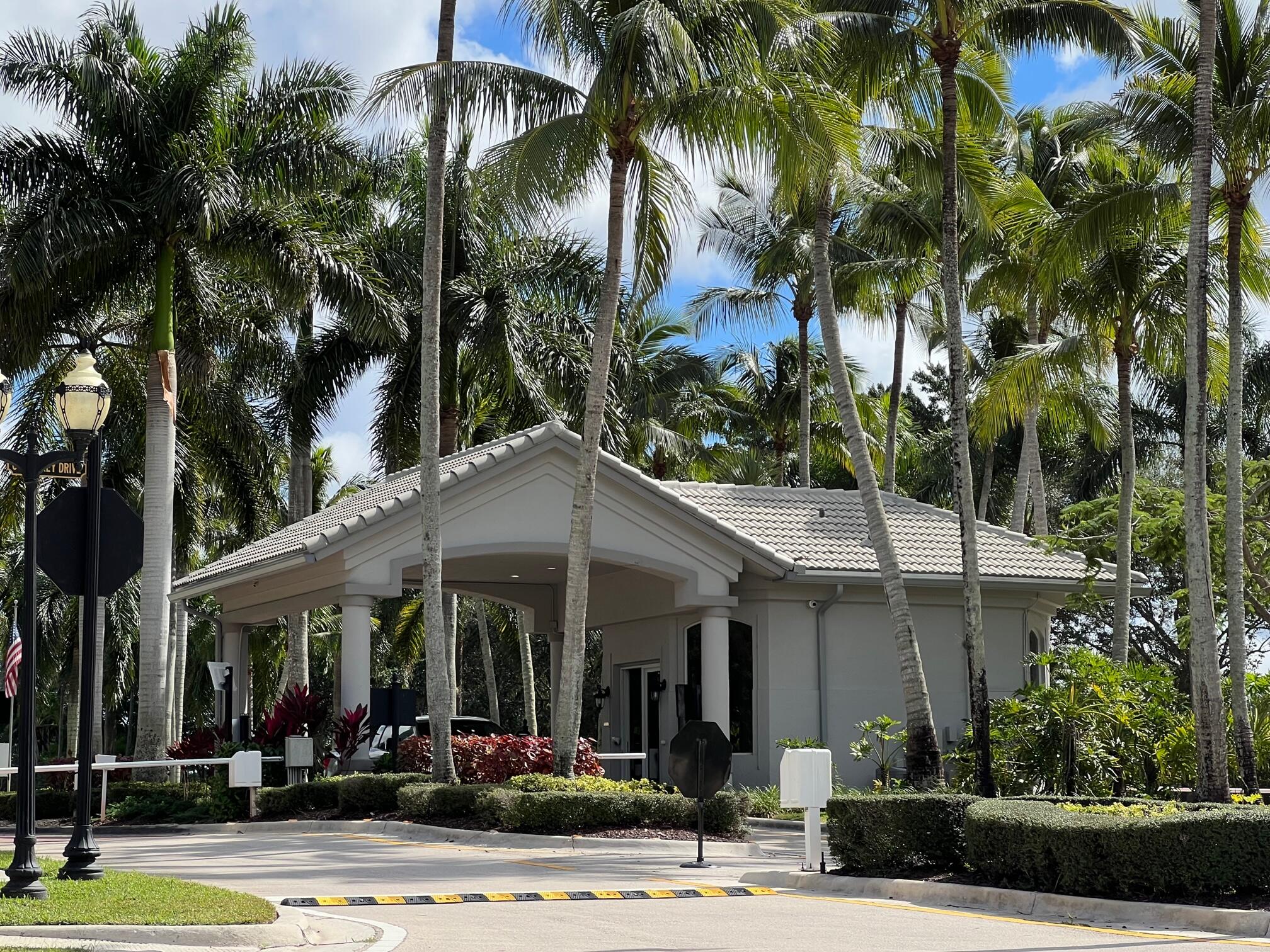 19621 Dinner Key Drive, Boca Raton