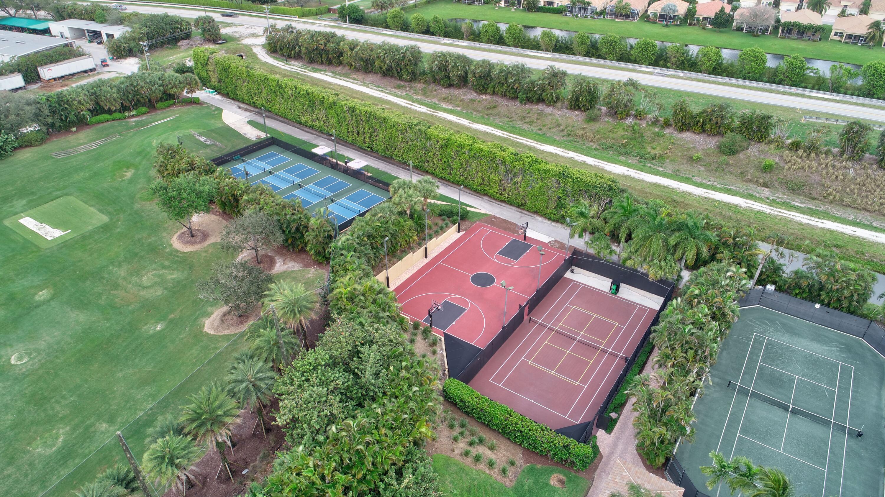 7910 Villa D Este Way