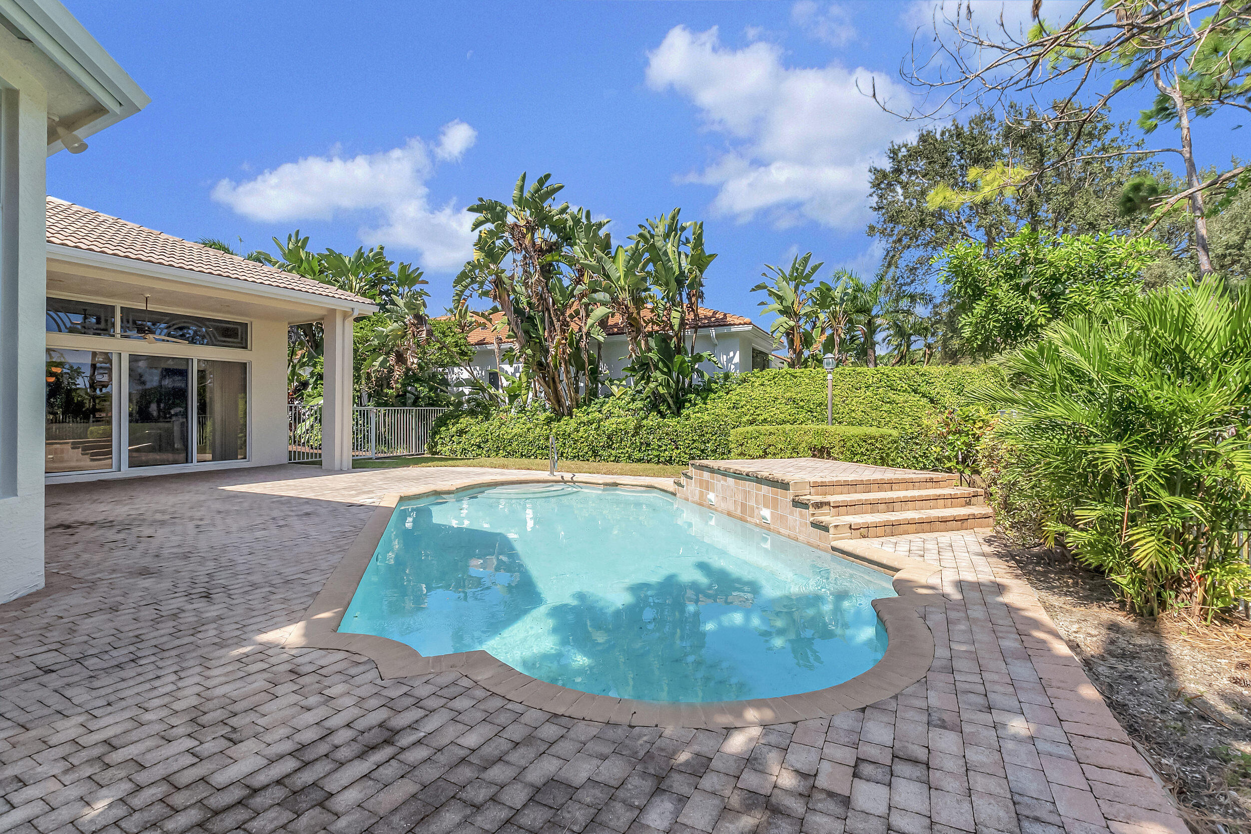 7910 Villa D Este Way