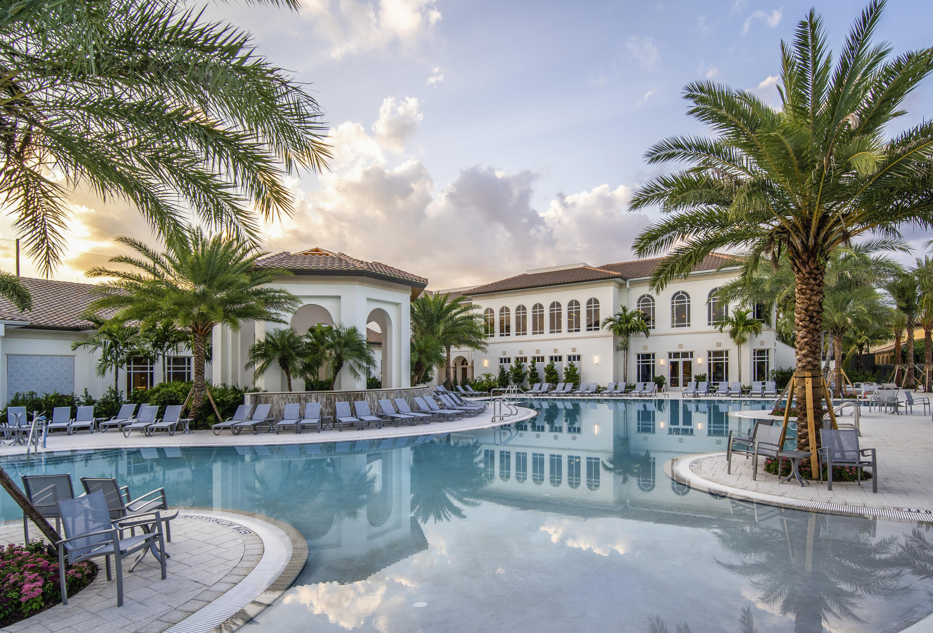 7910 Villa D Este Way