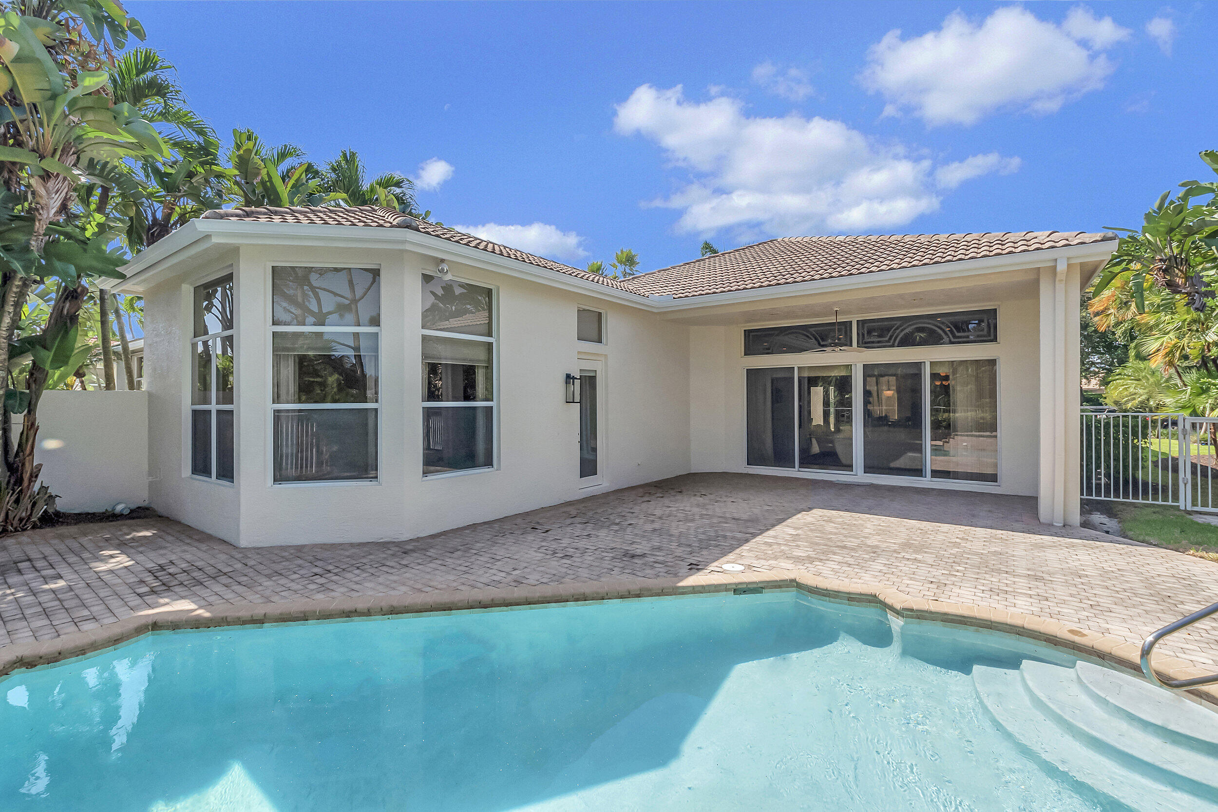 7910 Villa D Este Way