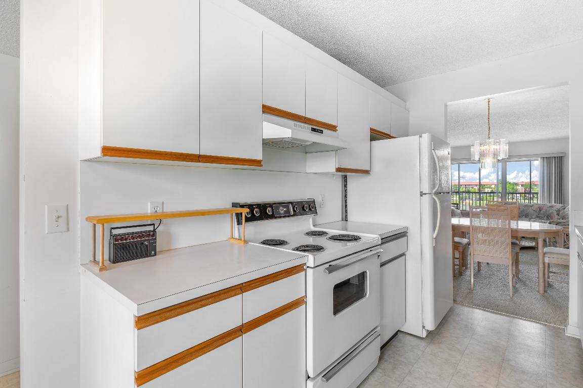 13101 SW 11th Court 409b, Pembroke Pines Unit: 409b