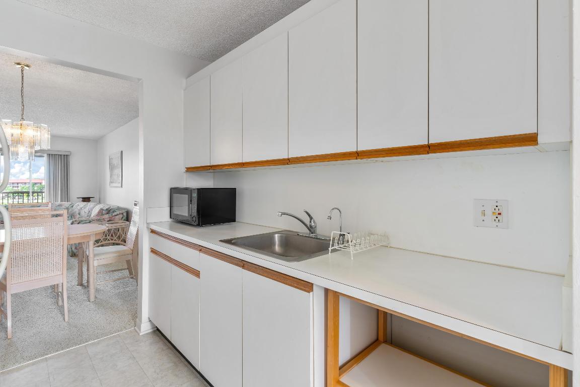 13101 SW 11th Court 409b, Pembroke Pines Unit: 409b