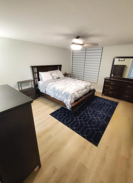 15 Royal Palm Way 5030, Boca Raton Unit: 5030