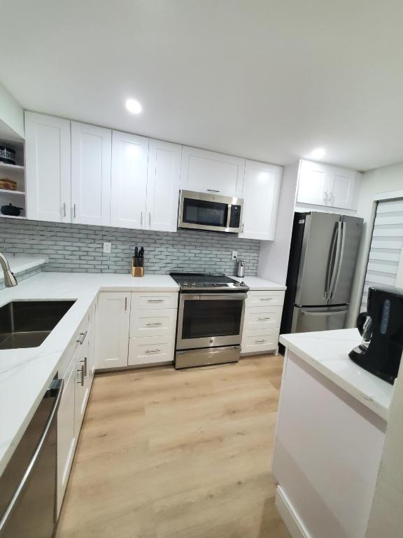 15 Royal Palm Way 5030, Boca Raton Unit: 5030