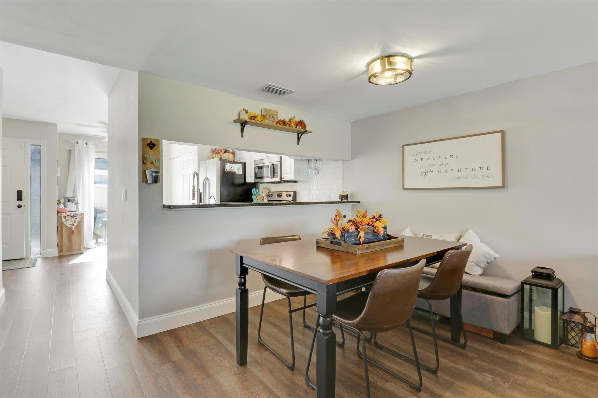 6151 Riverwalk Lane Unit: 6