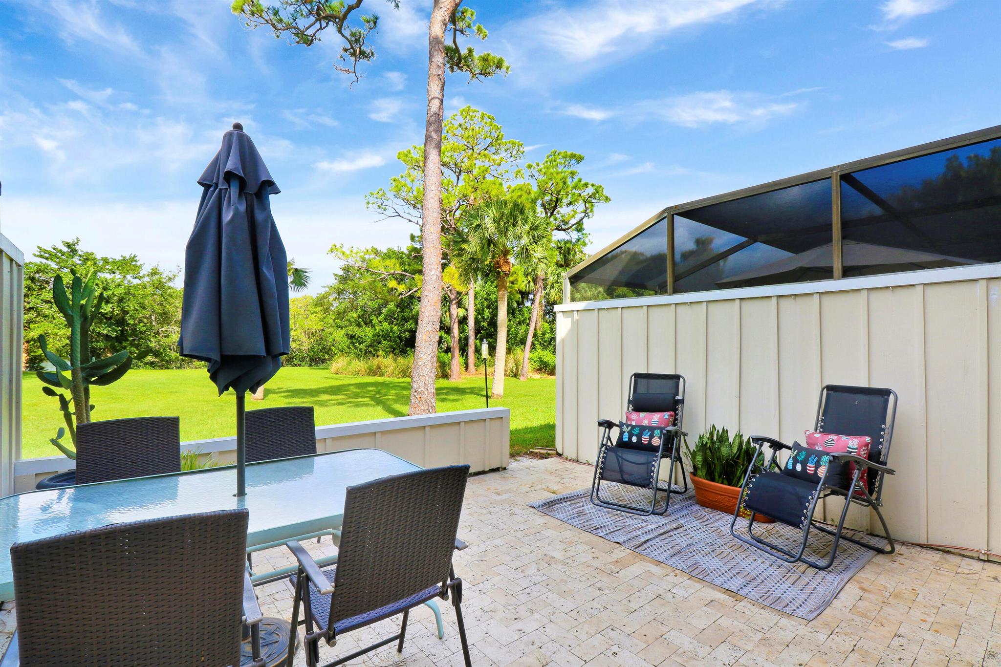 6151 Riverwalk Lane Unit: 6