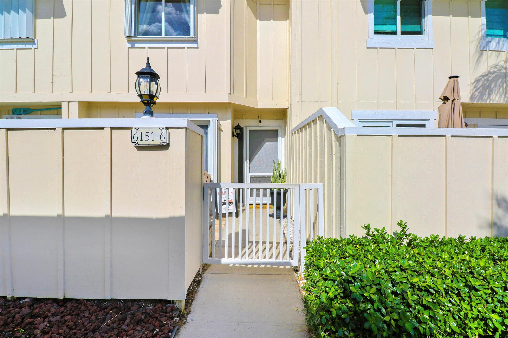6151 Riverwalk Lane Unit: 6
