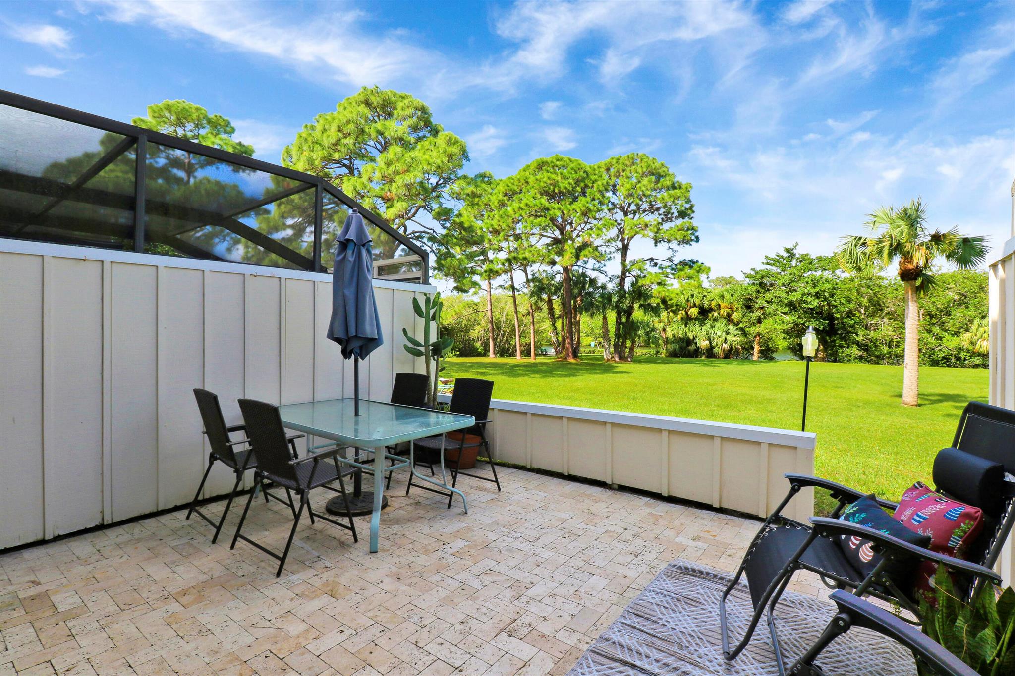 6151 Riverwalk Lane Unit: 6
