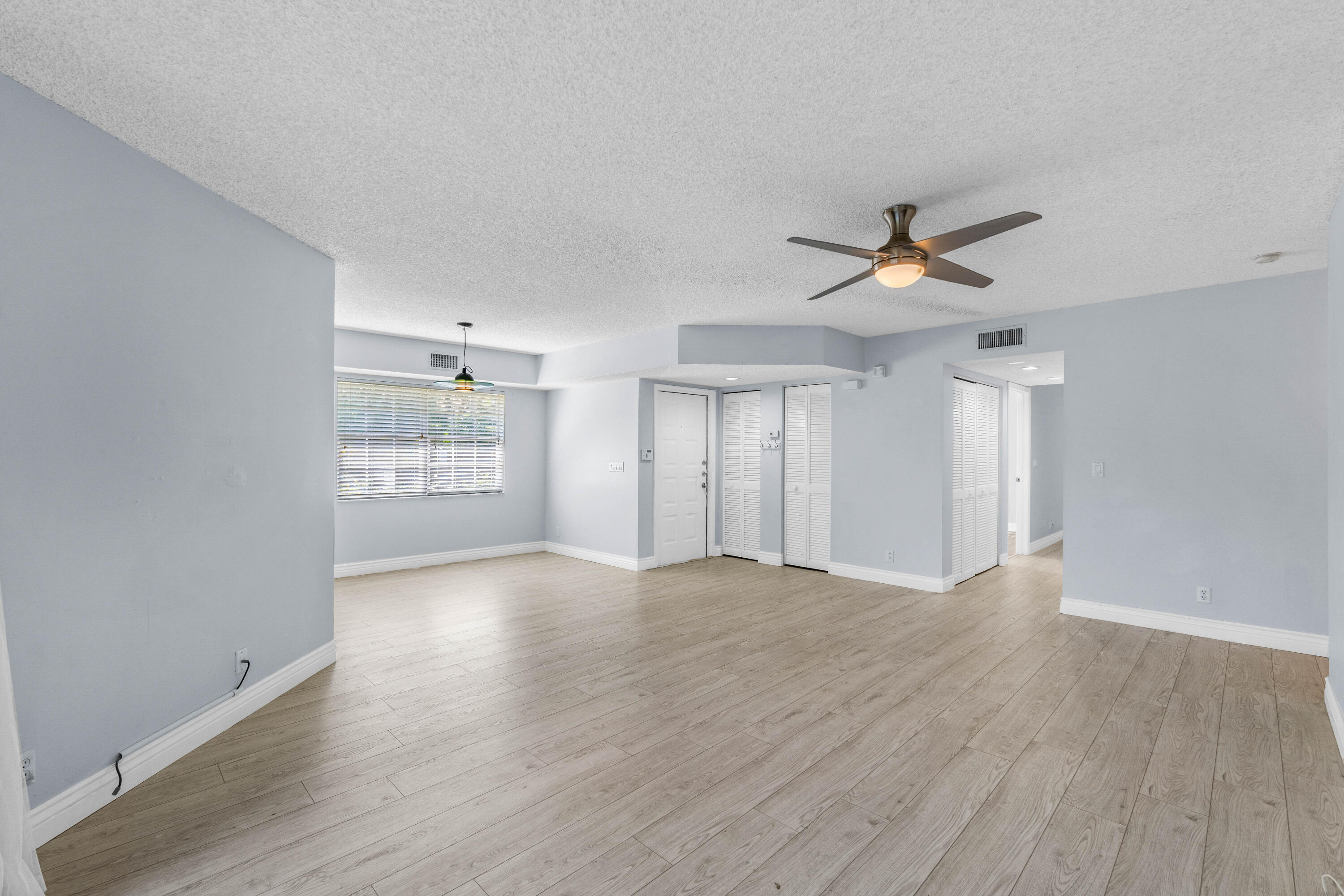 17286 Boca Club Boulevard 2108, Boca Raton Unit: 2108