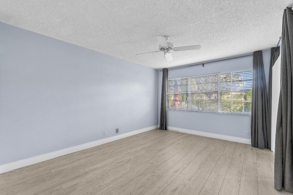 17286 Boca Club Boulevard 2108, Boca Raton Unit: 2108