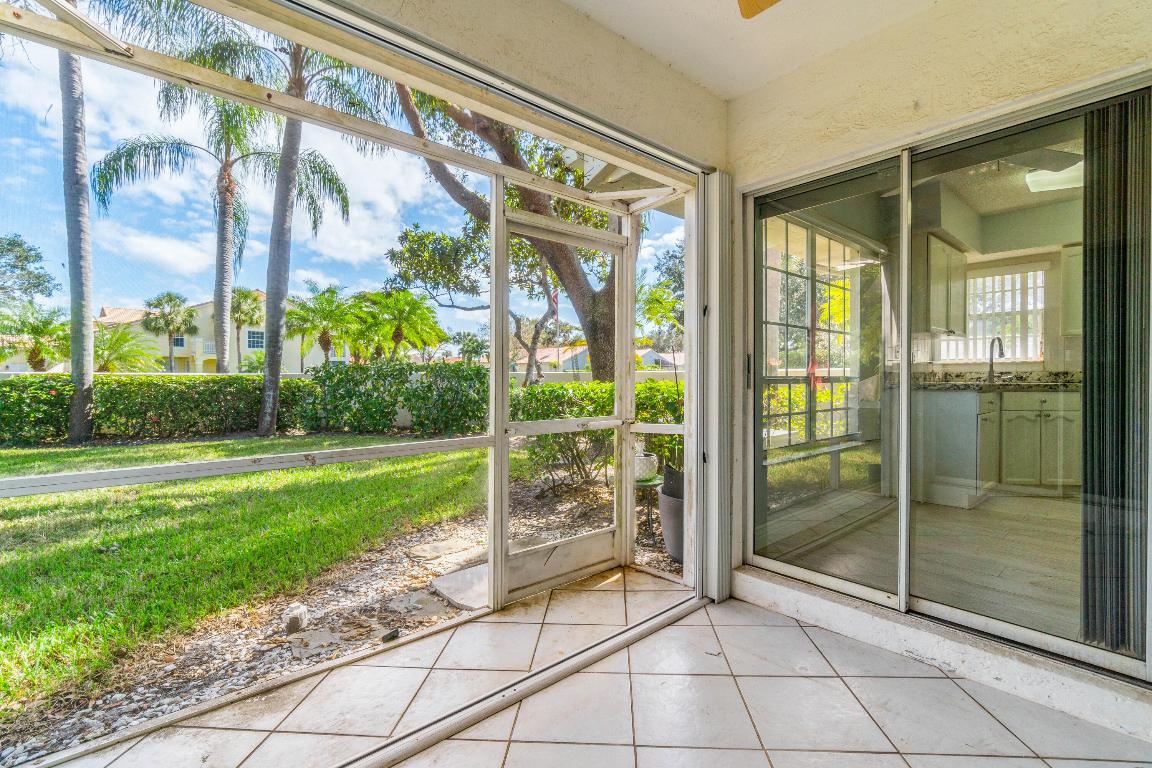 17286 Boca Club Boulevard 2108, Boca Raton Unit: 2108