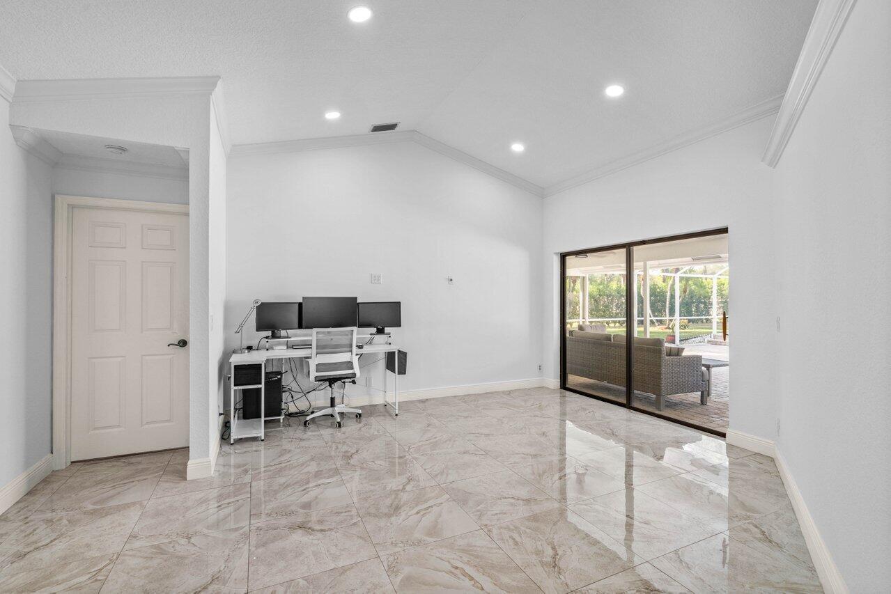 10374 Canoe Brook Circle Unit: 2120