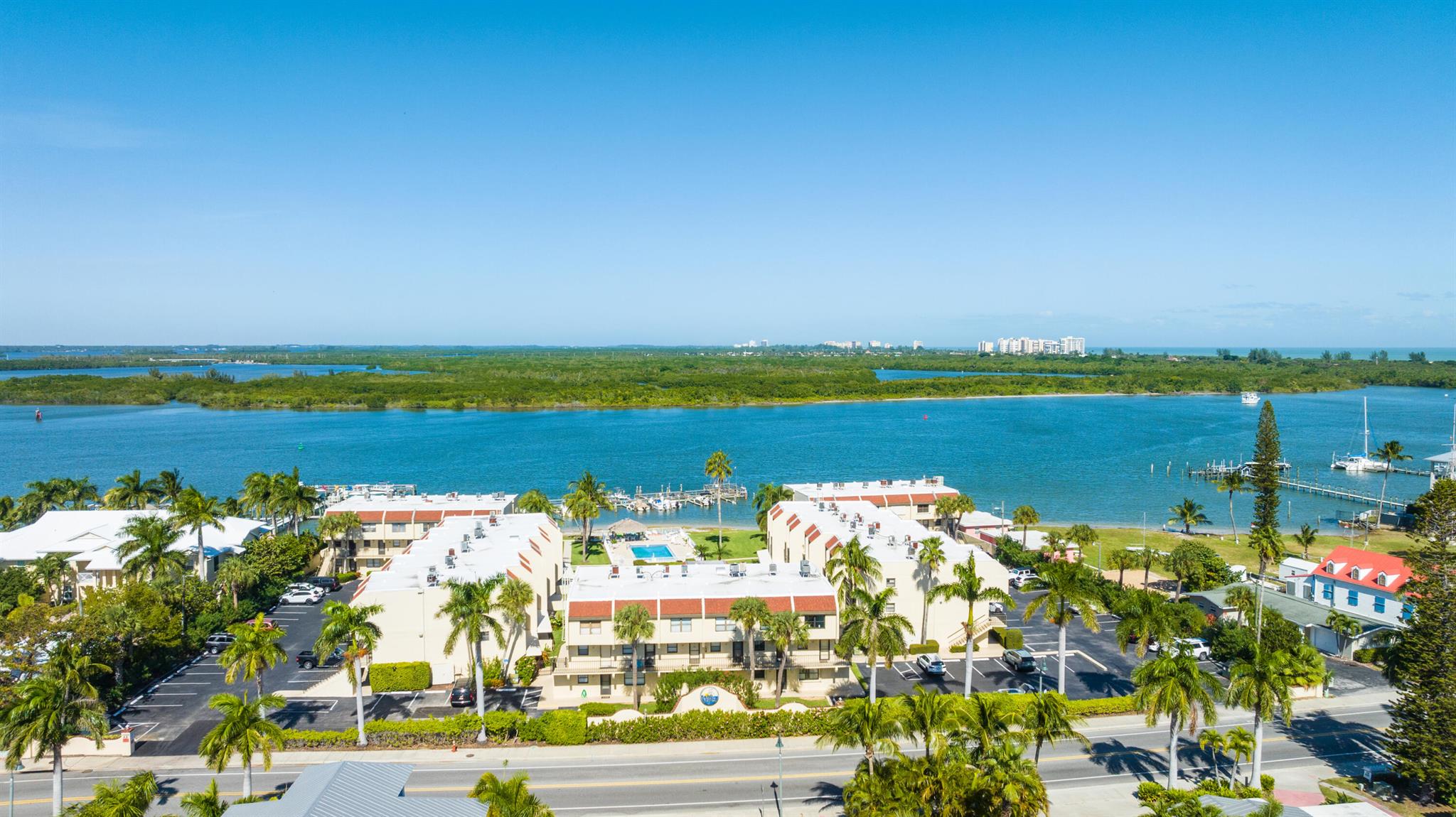 1300 Seaway Drive Unit: B-8