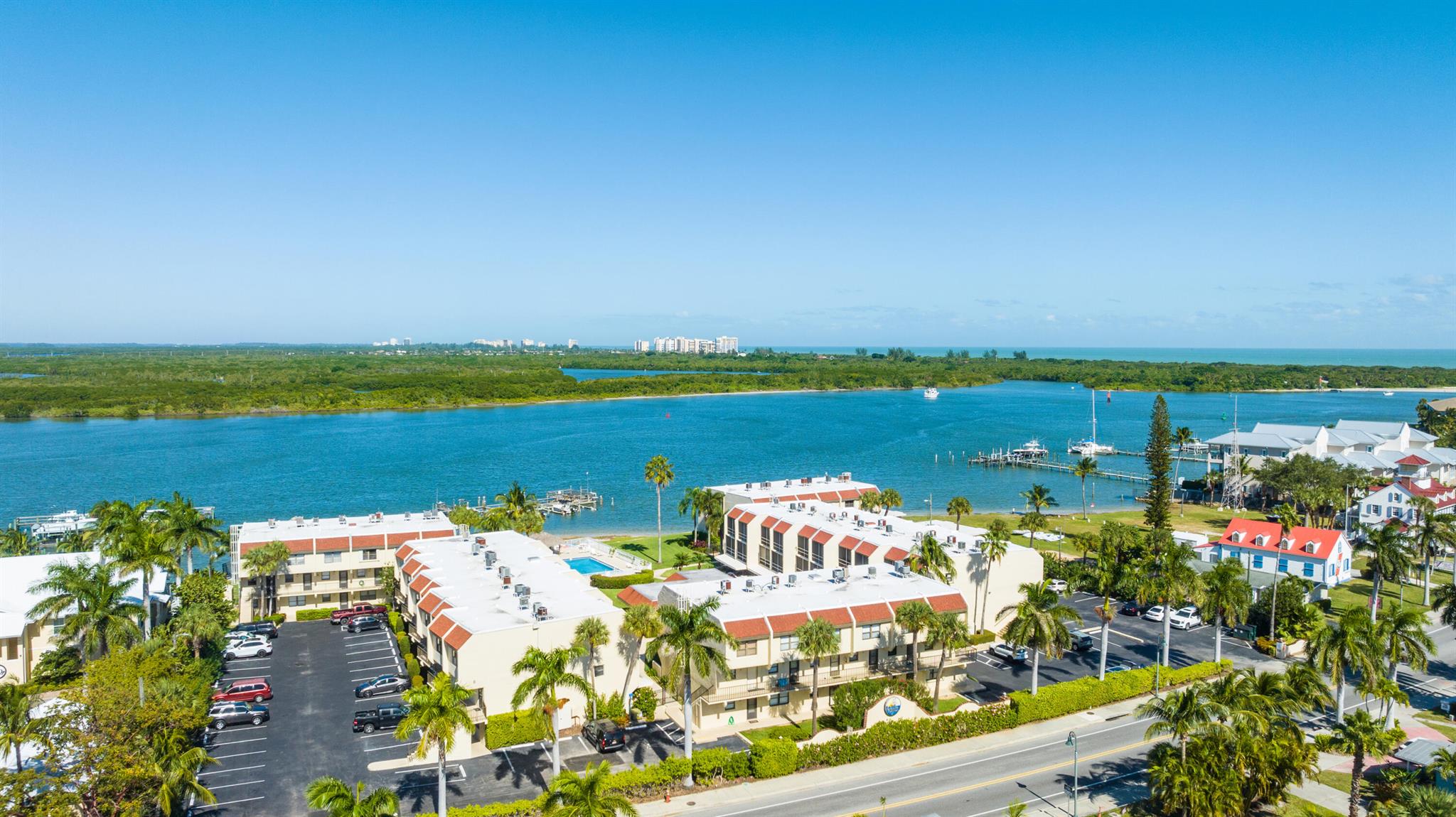 1300 Seaway Drive Unit: B-8