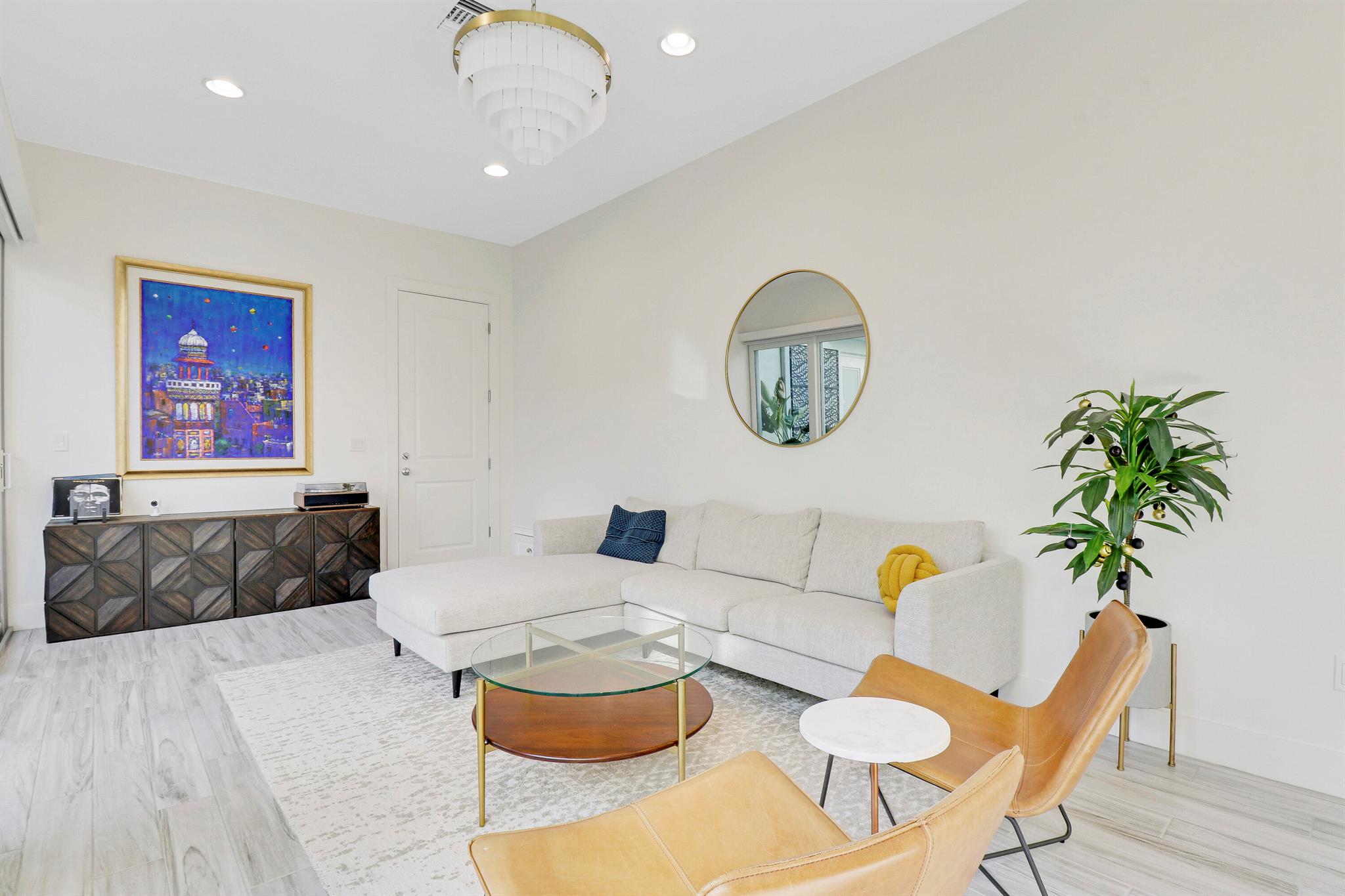 13233 Alton Road
