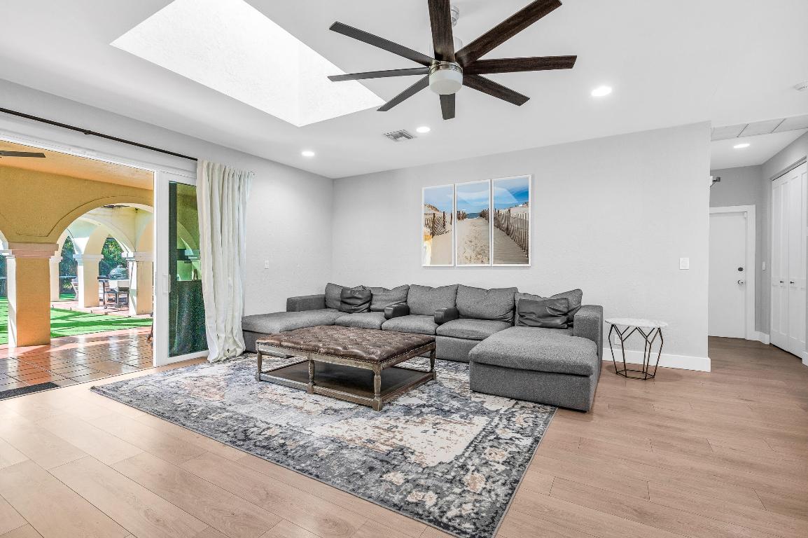 7751 NE Palm Way, Boca Raton