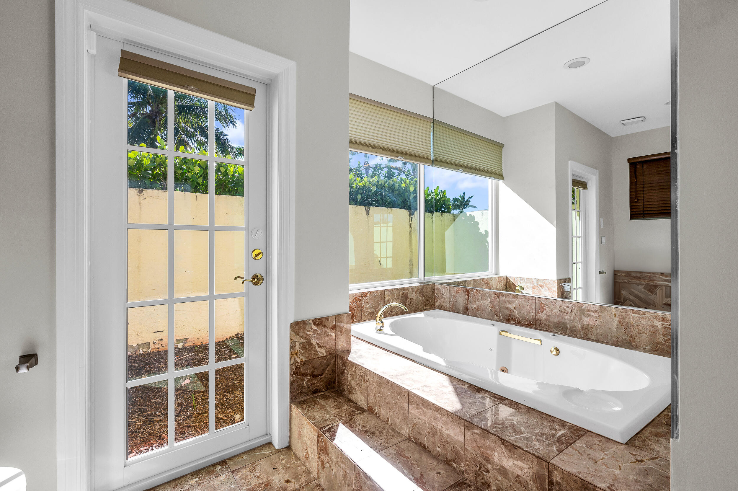 7751 NE Palm Way, Boca Raton