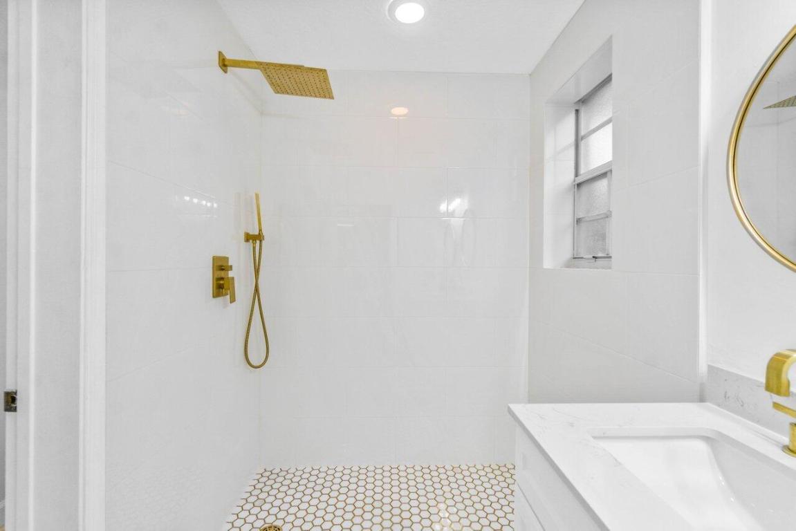 4611 Highgate Drive B, Delray Beach Unit: B