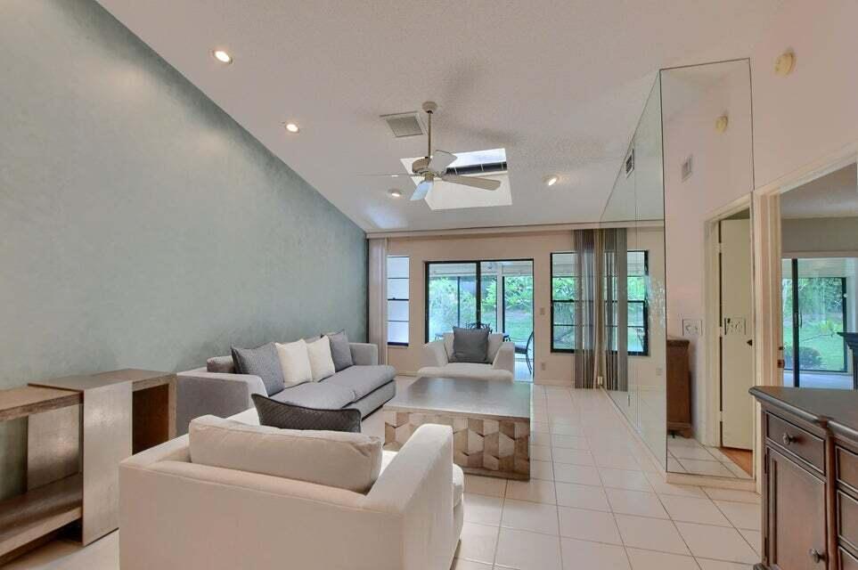 10026 Andrea Lane Unit: B