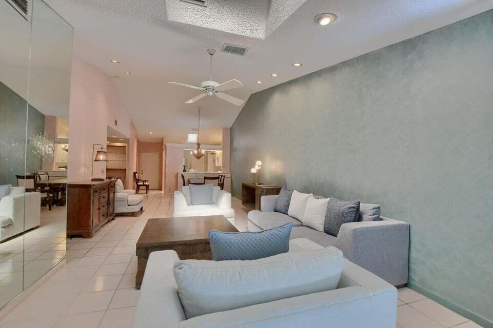 10026 Andrea Lane Unit: B