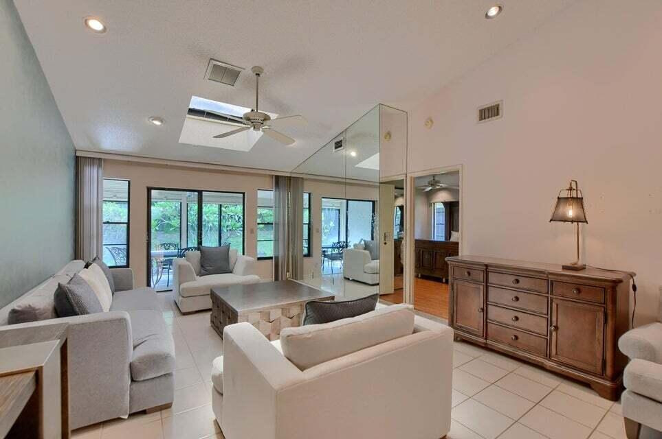 10026 Andrea Lane Unit: B