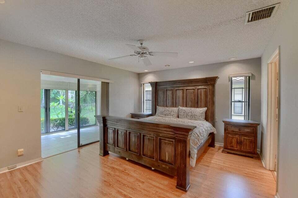 10026 Andrea Lane Unit: B