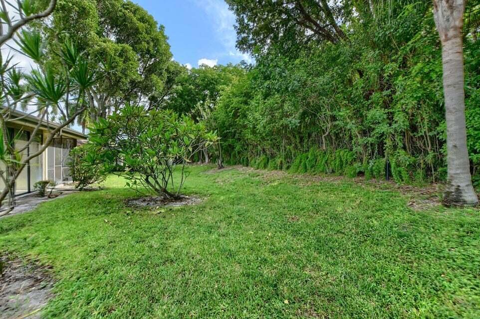 10026 Andrea Lane Unit: B