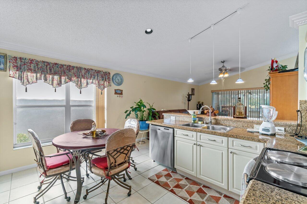 3526 Chesapeake Circle, Boynton Beach