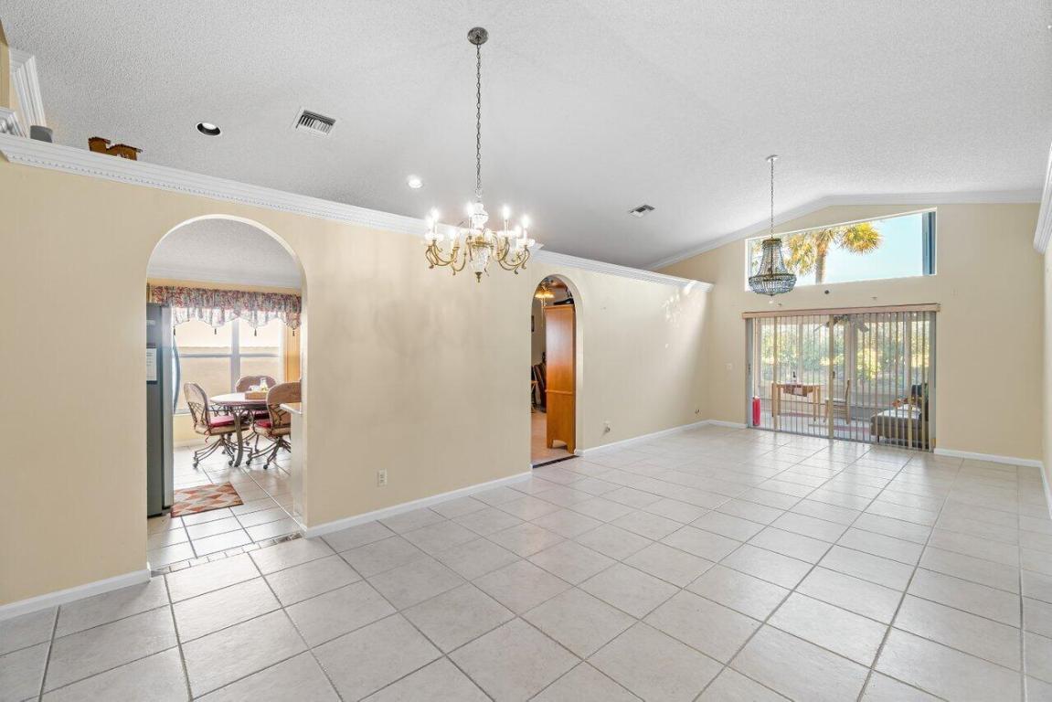 3526 Chesapeake Circle, Boynton Beach