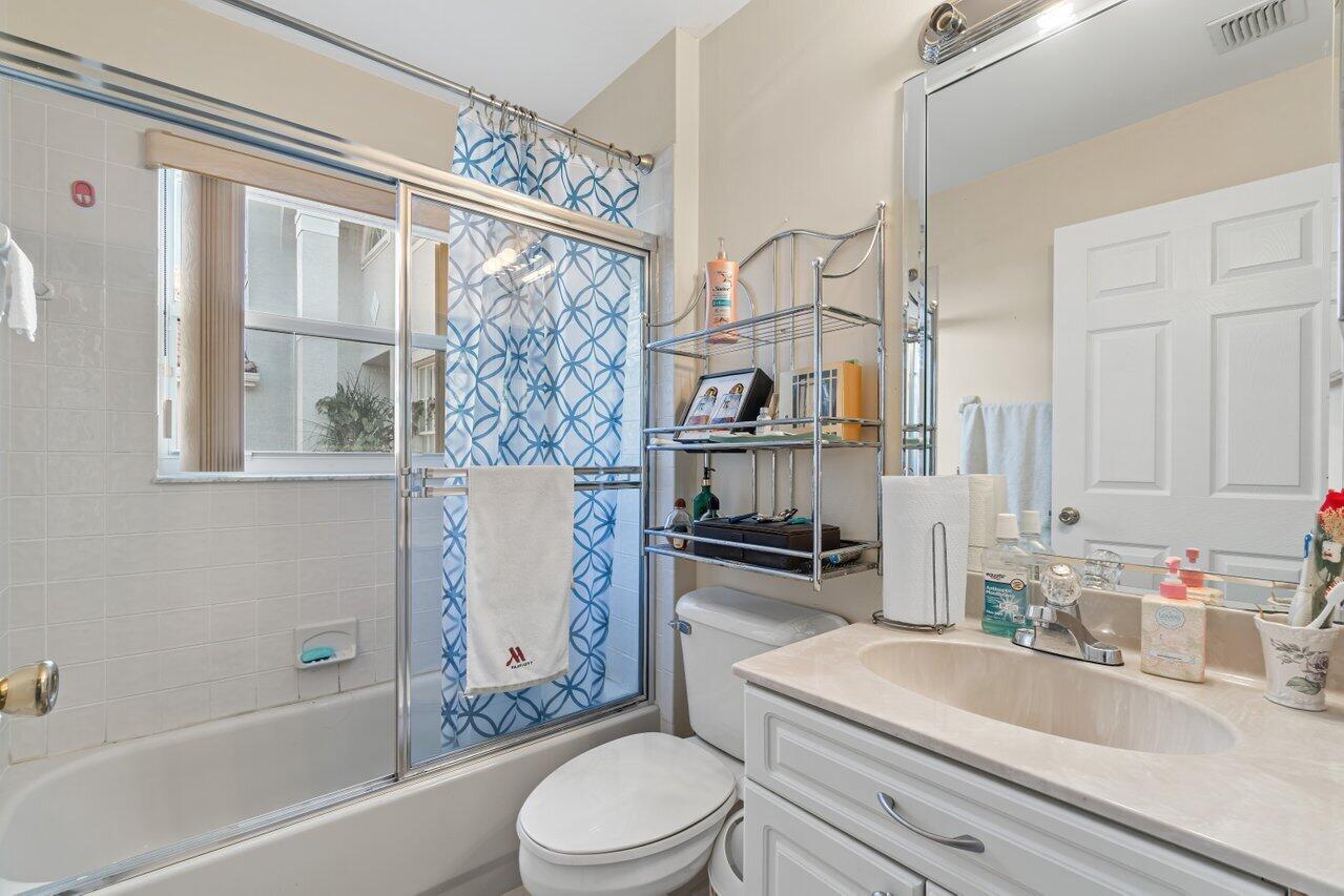 3526 Chesapeake Circle, Boynton Beach