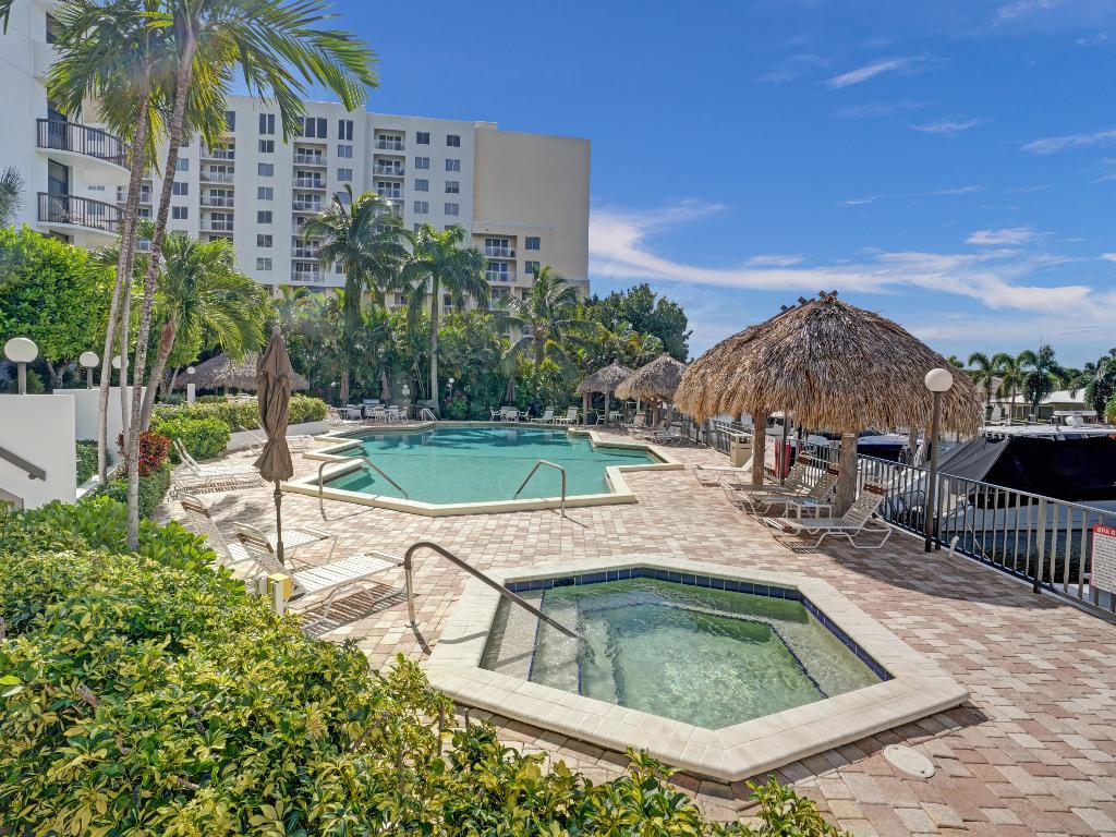 1361 S Ocean Boulevard 310, Pompano Beach Unit: 310