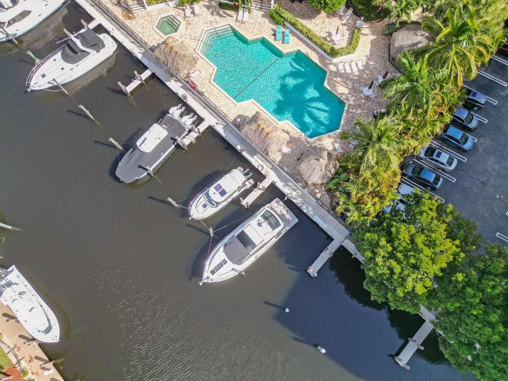 1361 S Ocean Boulevard 310, Pompano Beach Unit: 310