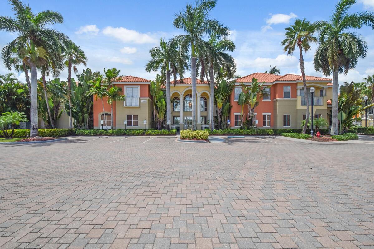 11026 Legacy Drive Unit: 301