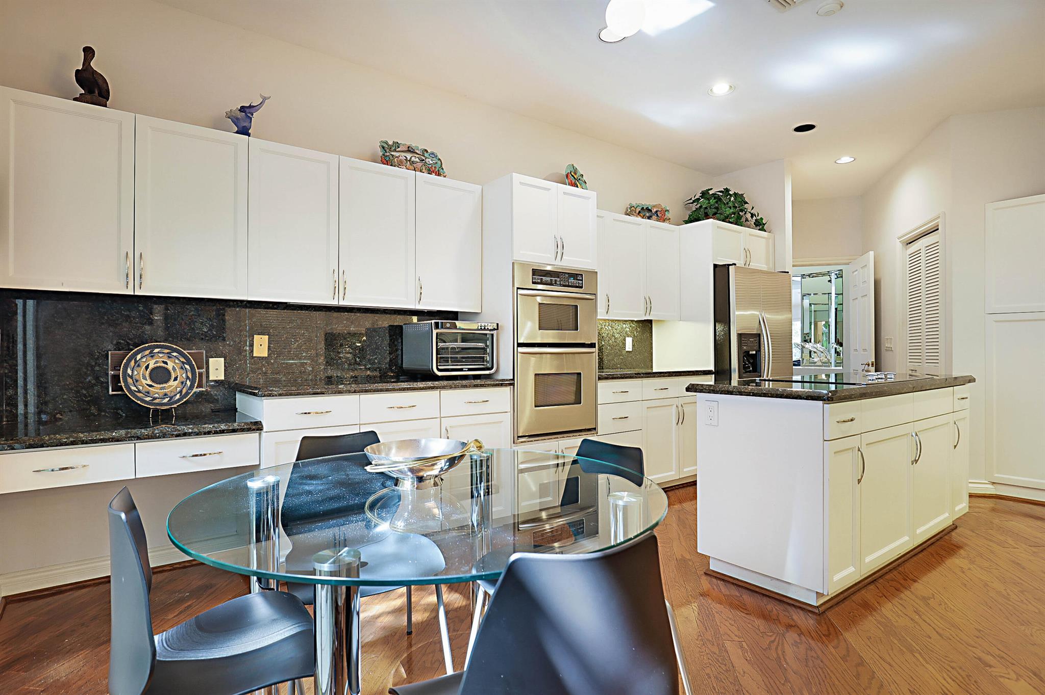 21310 Harrow Court