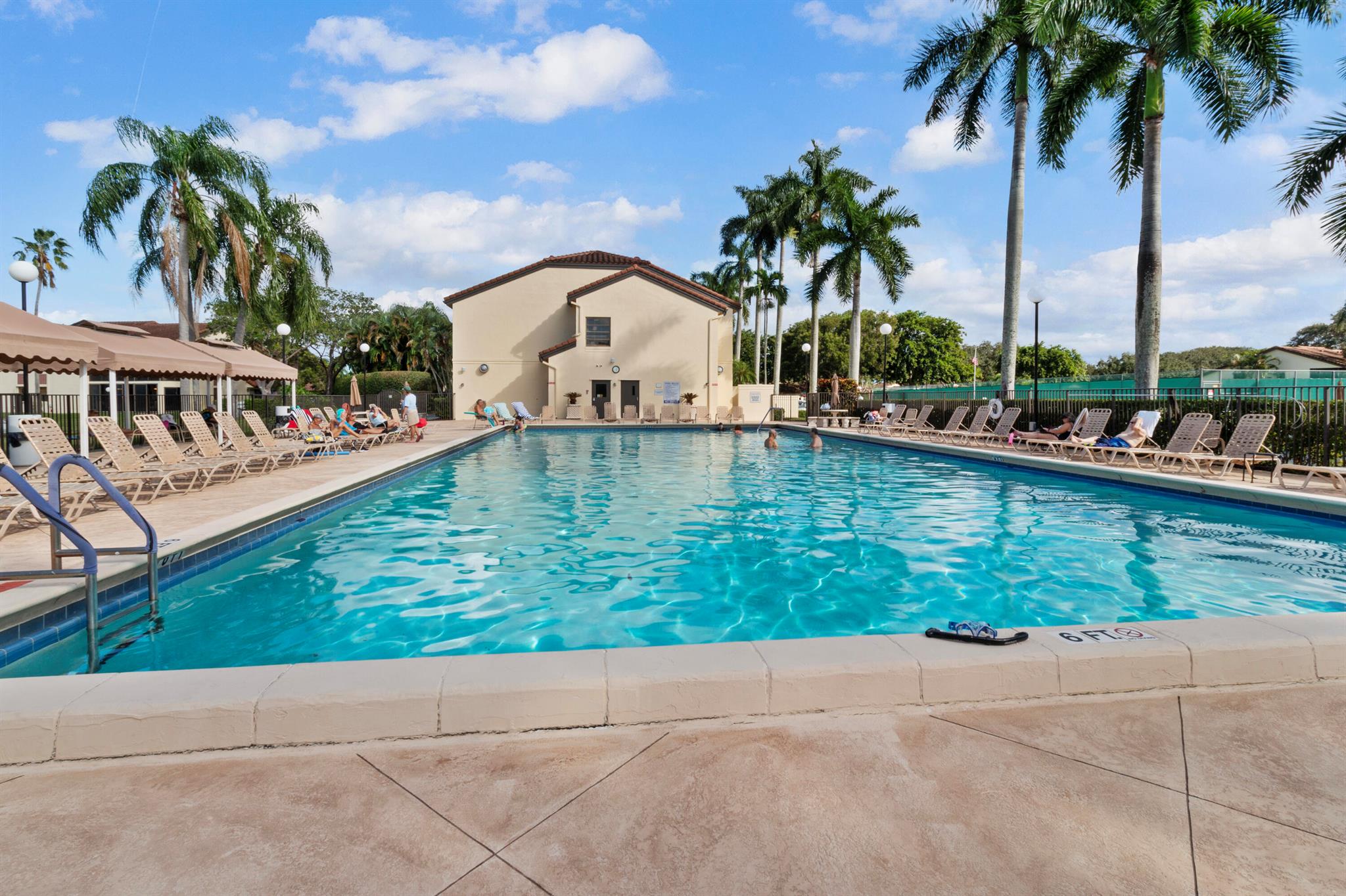 10359 S Circle Lake Drive Unit: 102