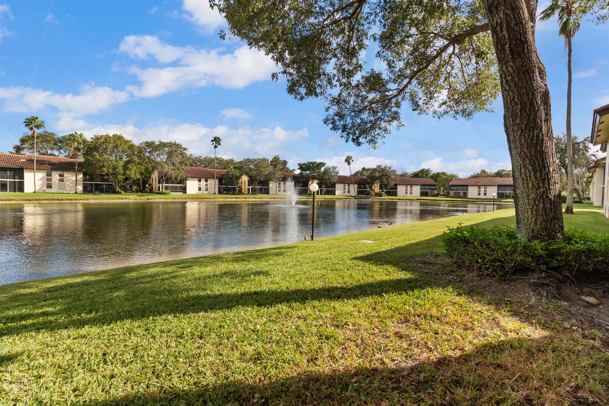 10359 S Circle Lake Drive Unit: 102