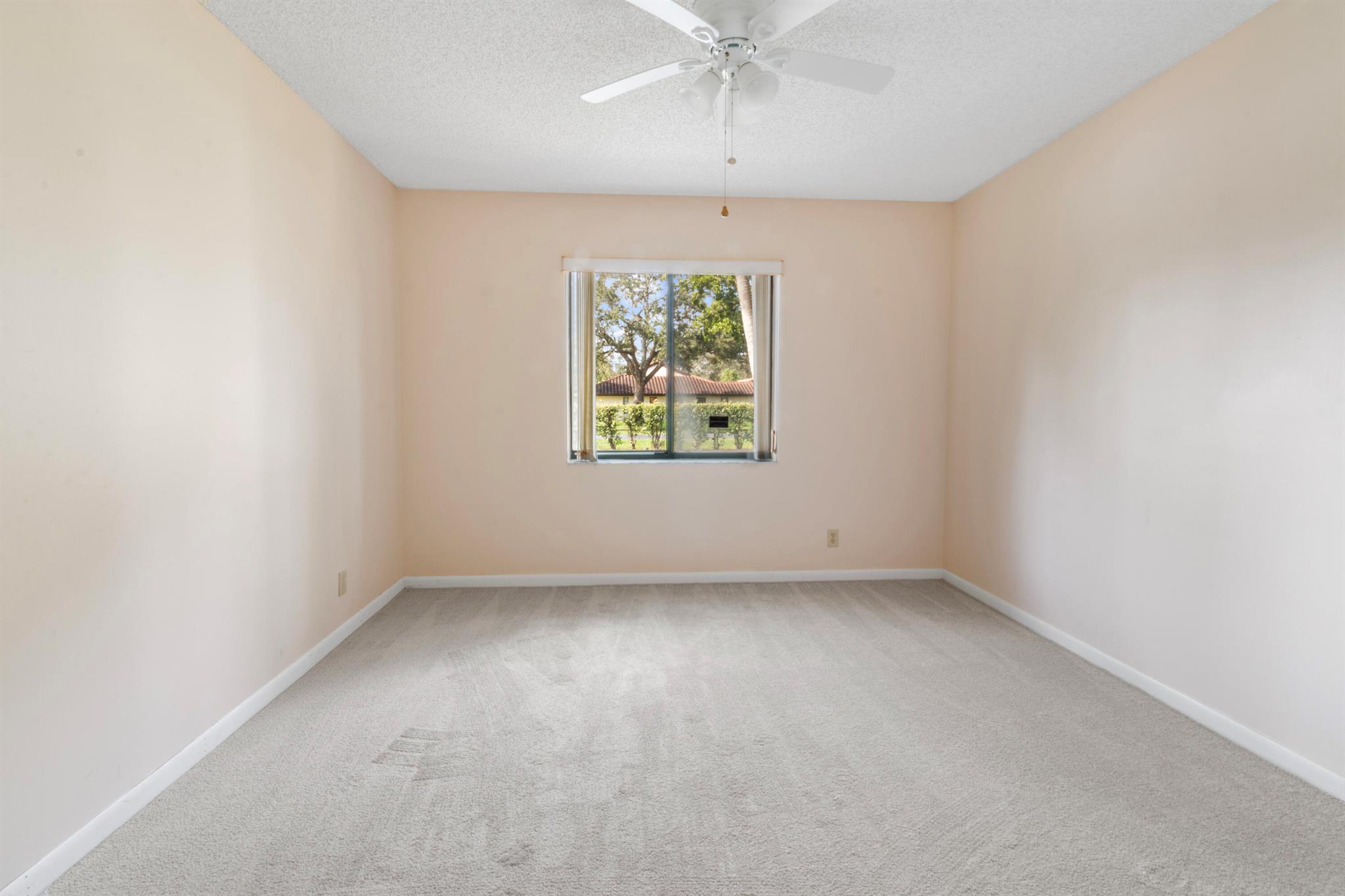 10359 S Circle Lake Drive Unit: 102