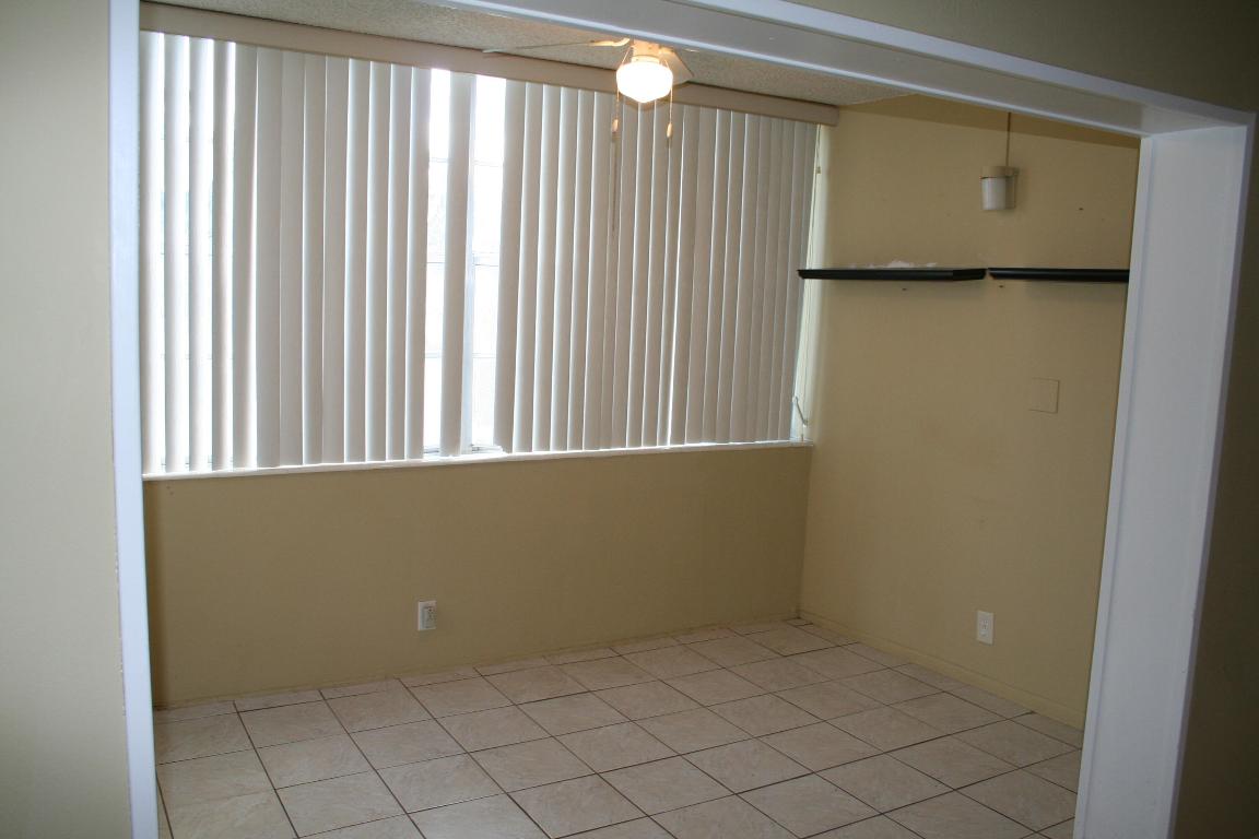 3110 Holiday Springs Boulevard 103, Margate Unit: 103
