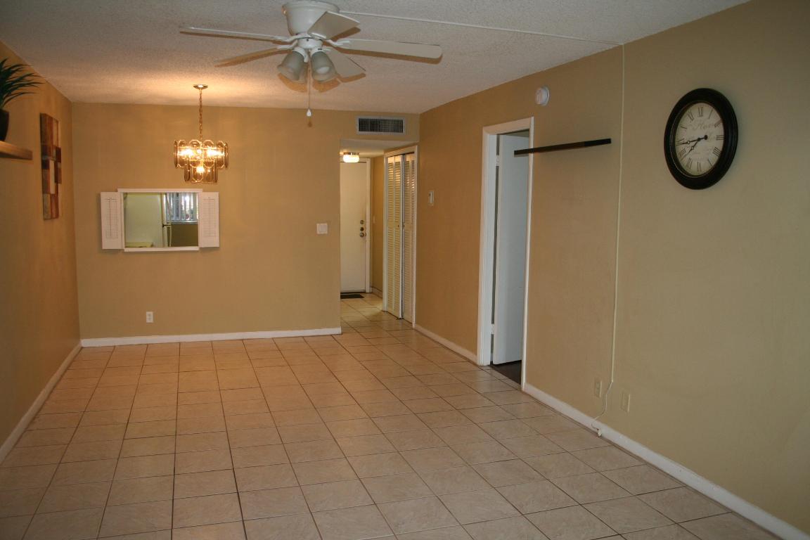 3110 Holiday Springs Boulevard 103, Margate Unit: 103