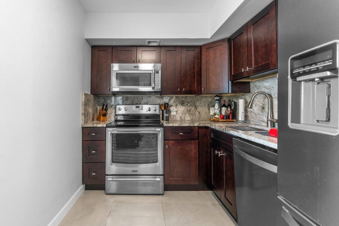 2751 N Palm Aire Drive 508, Pompano Beach Unit: 508