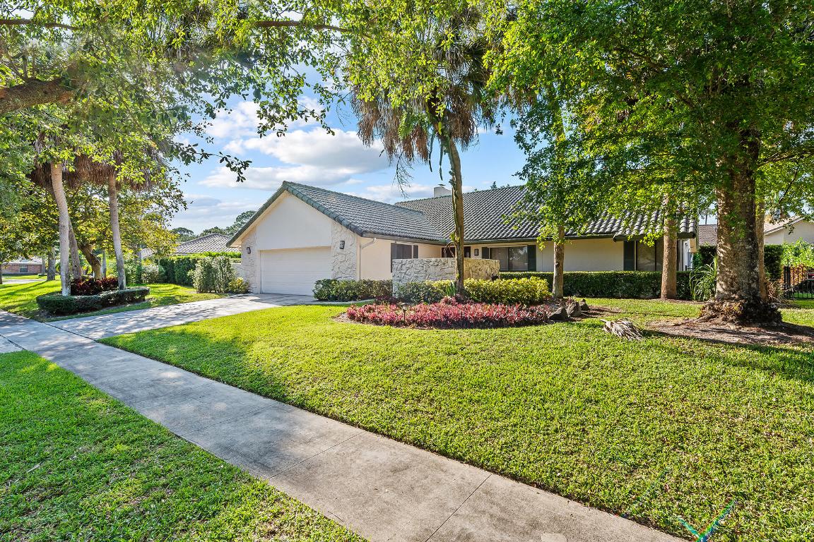 7587 Estrella Circle