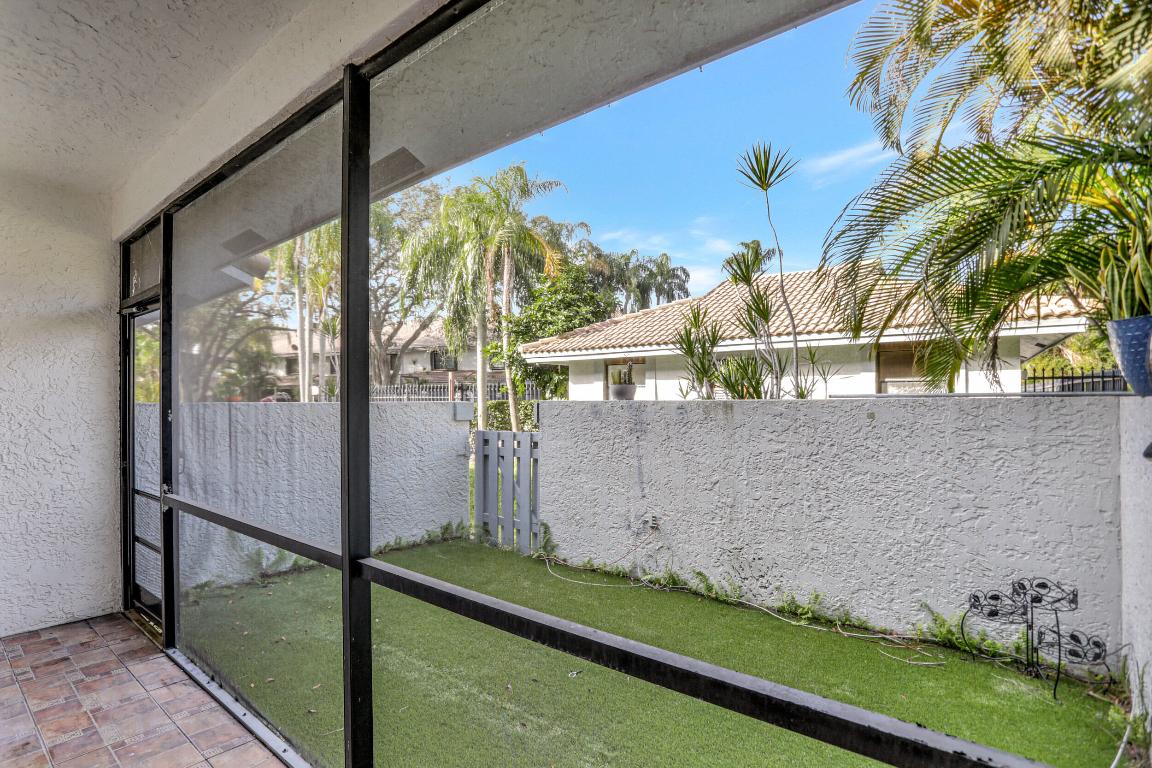 9775 Riverside Drive 68-3, Coral Springs Unit: 68-3