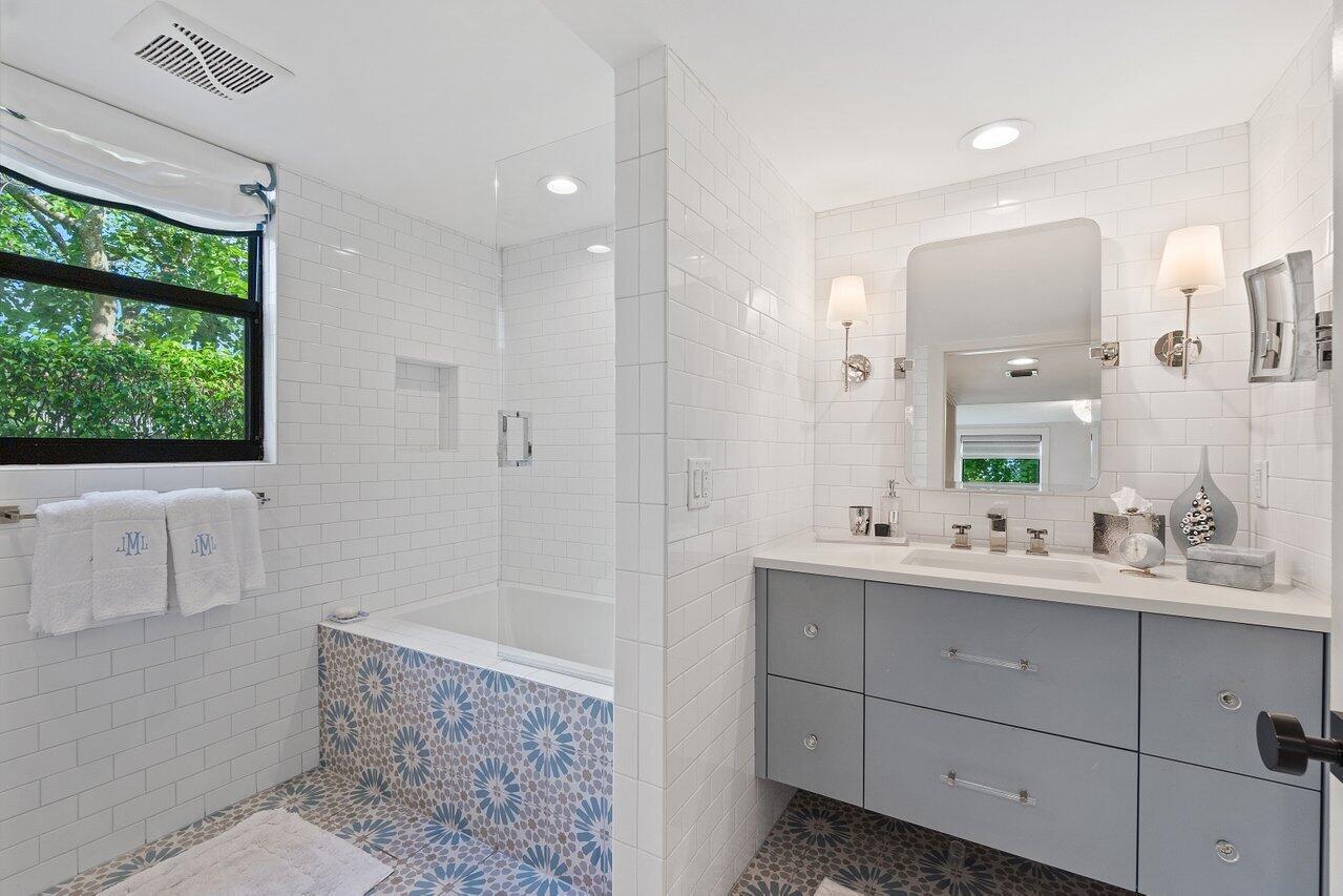 19927 Boca West Drive Unit: 3173