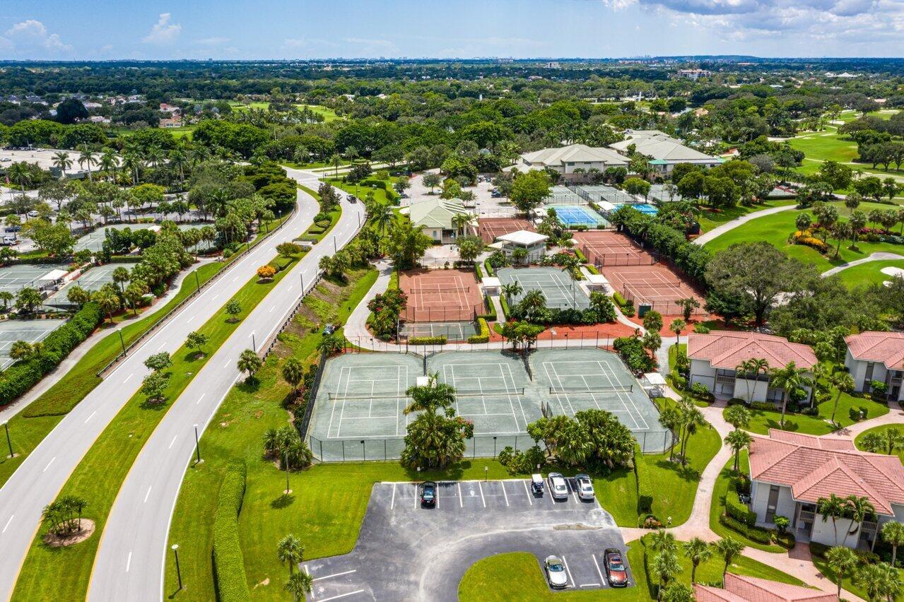 19927 Boca West Drive Unit: 3173