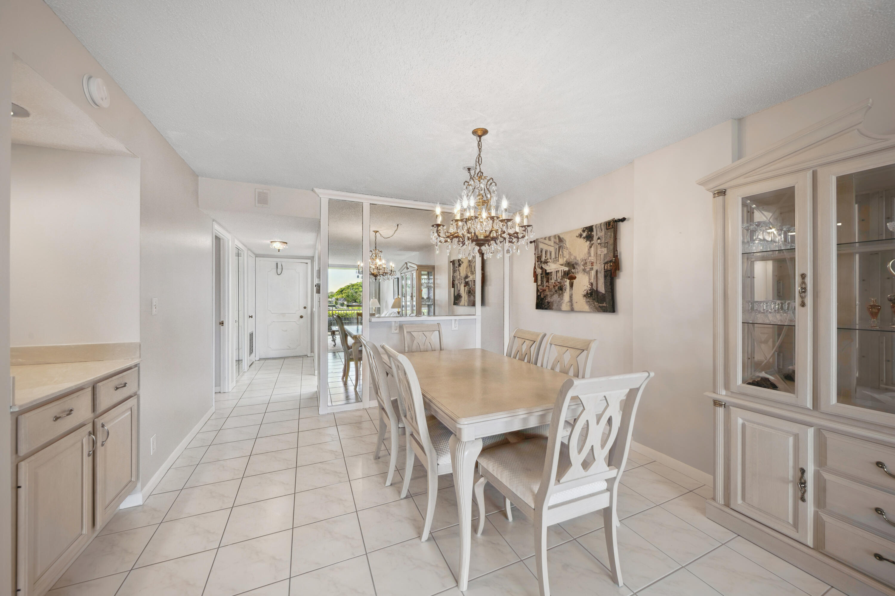 555 NW 4th Avenue Unit: 1240